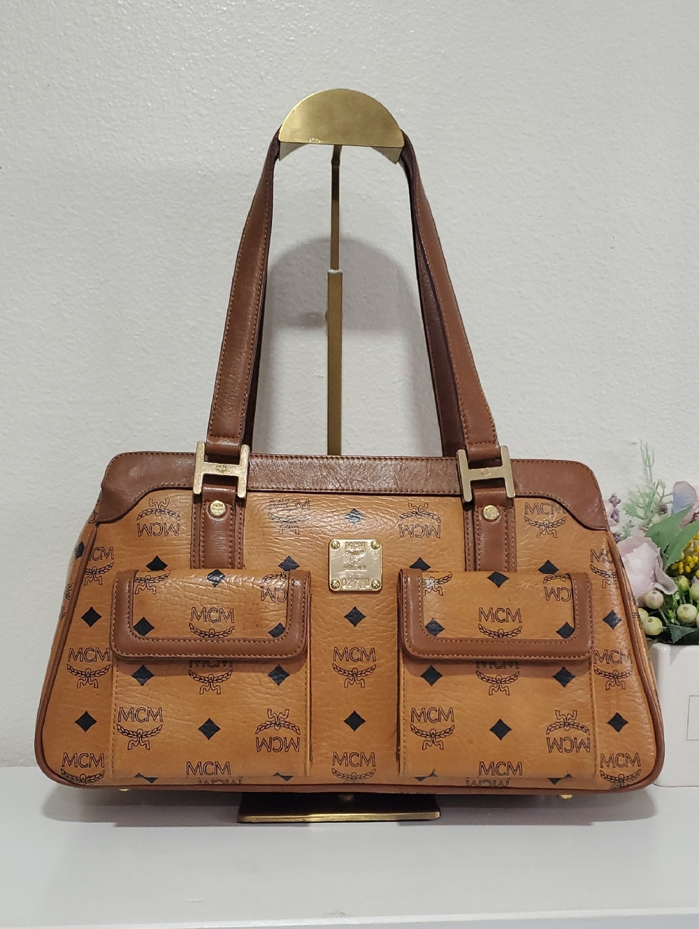 Vintage MCM Milla Cognac Visetos Leather Dual-Pocket Tite Bag🤎